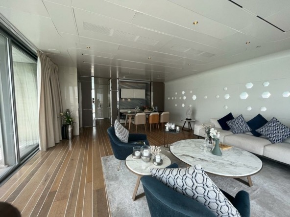 The Floating Seahorse Villas for Sale in The World Island Dubai