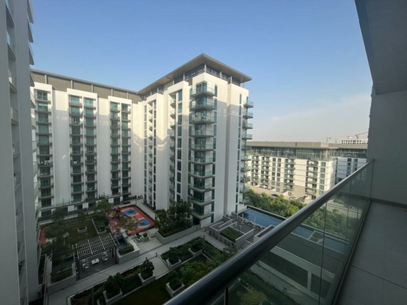 Apartamento de 2 habitaciones frente al mar en venta en Dubái