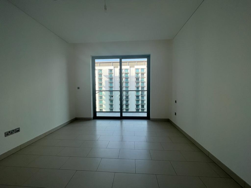 2 Bedroom Waterfront Apartment for Sale in Dubai