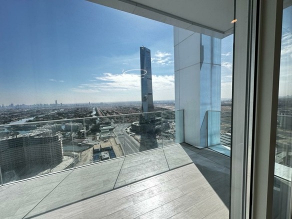 Luxury Apartment for Sale in Dubai, Jumeirah Lakes Towers, JLT